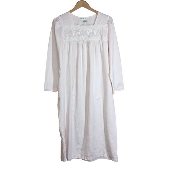 Miss Elaine Other - Vtg Miss Elaine Long Sleeve Nightgown Sz M Pastel Pink Lace Embroidery Granny